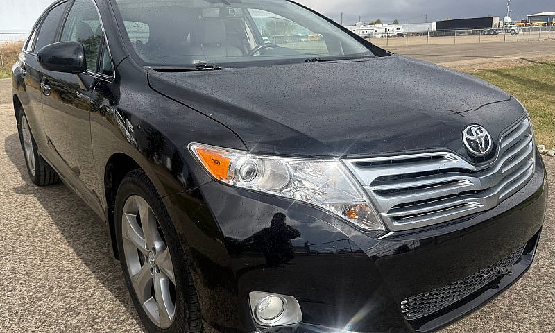 2009 Toyota Venza 3....