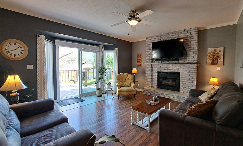 5 Bed House West Let...