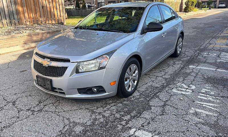 2012 Chevrolet Cruz ...