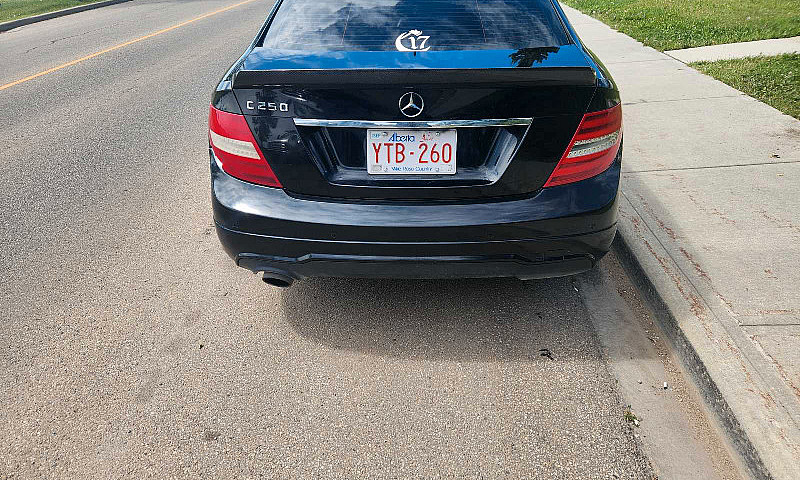 2013 Mercedes C250 T...