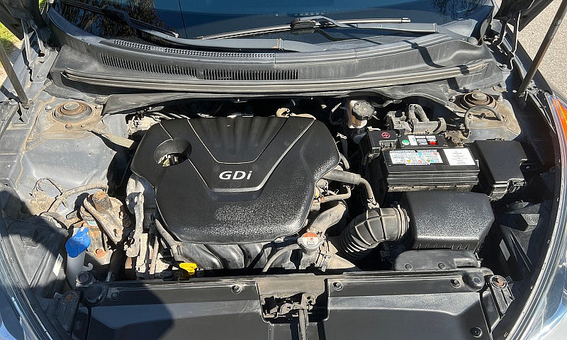 2014 Hyundai Veloste...