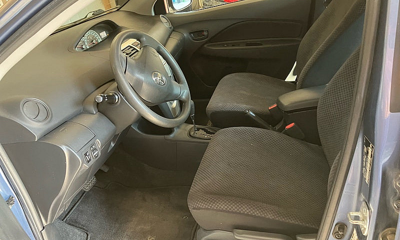 2007 Toyota Yaris ...