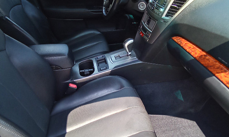 2011 Subaru Outback ...