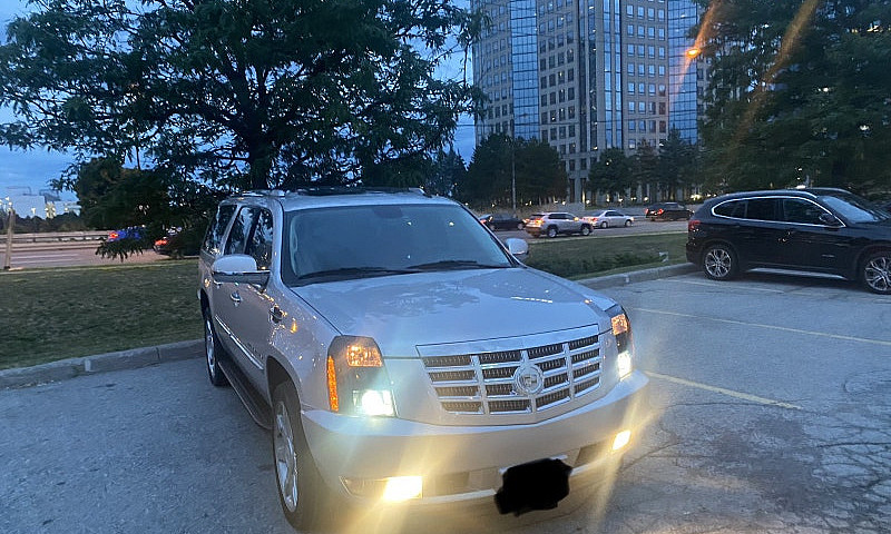 2011 Cadillac Escala...