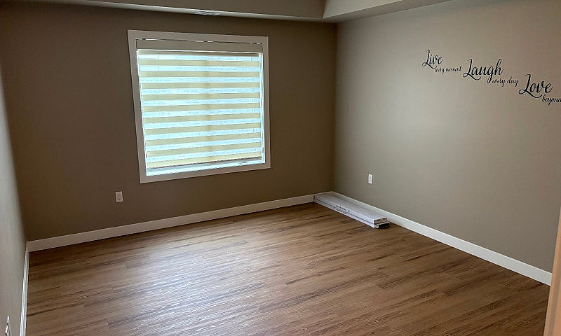55+ Condo In Nivervi...