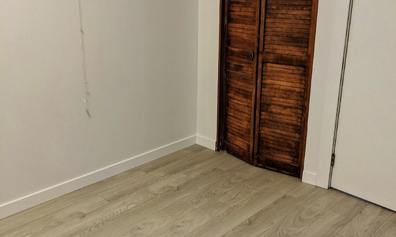 Lower 2 Bedroom Suit...