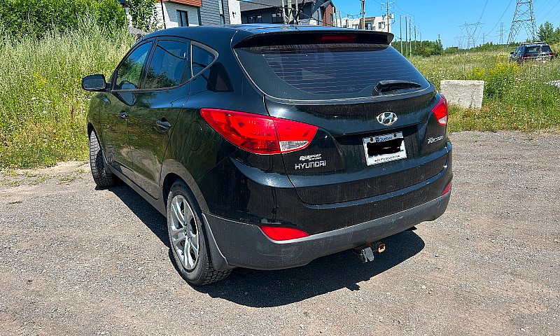 Suv - Hyundai Tucson...