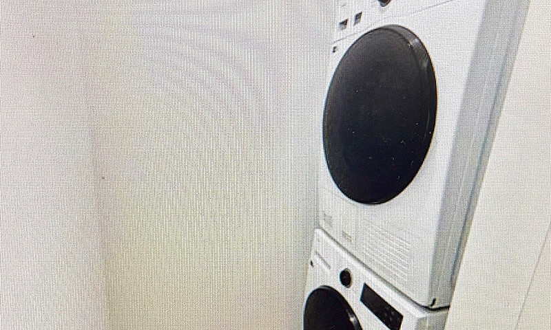 1 Bedroom + Den For ...