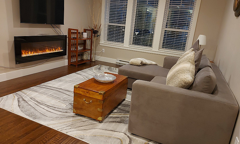 1 Bedroom Above Grou...