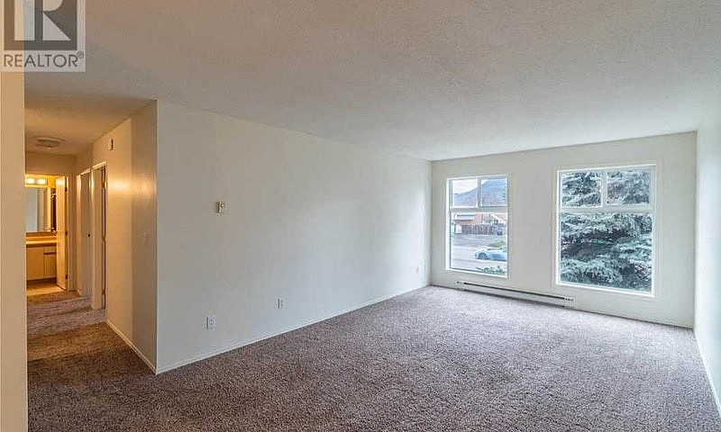 2 Bed 1 Bath Apartme...
