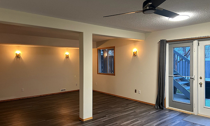 Walkout Basement Sui...
