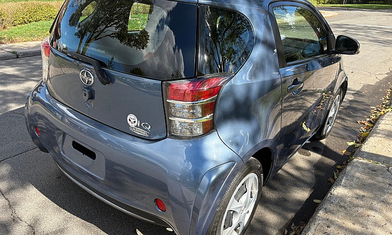 2012 Scion Iq Toyota...