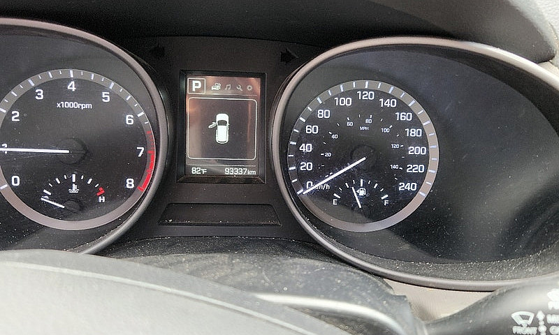 2017 Hyundai Santa F...