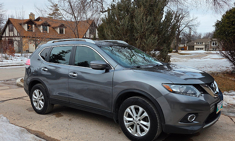 2015 Nissan Rogue Sv...
