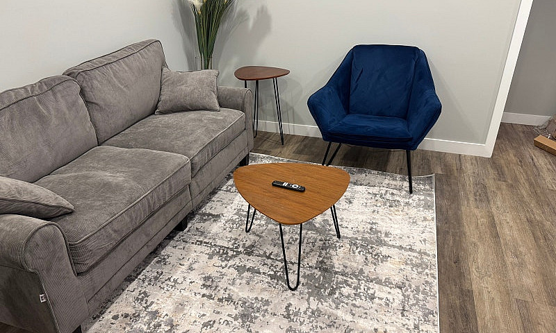 2 Bedrooms 1 Bath Ho...