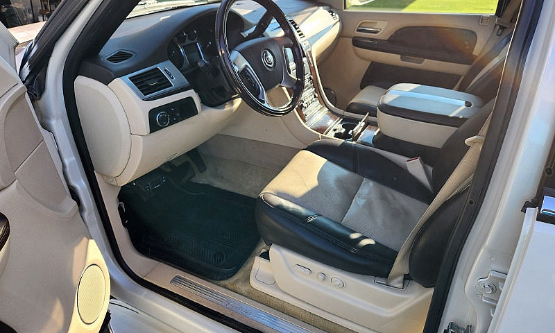 2007 Cadillac Escala...