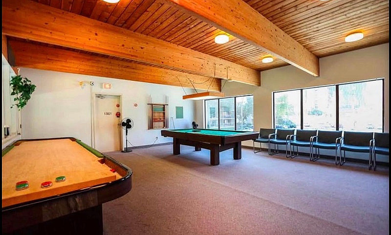 3 Bedroom Apartment ...
