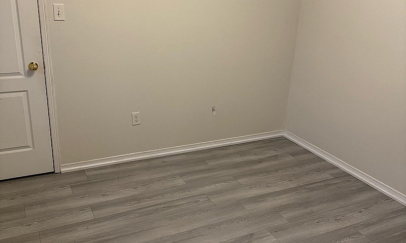 1 Bedroom Coach Hous...