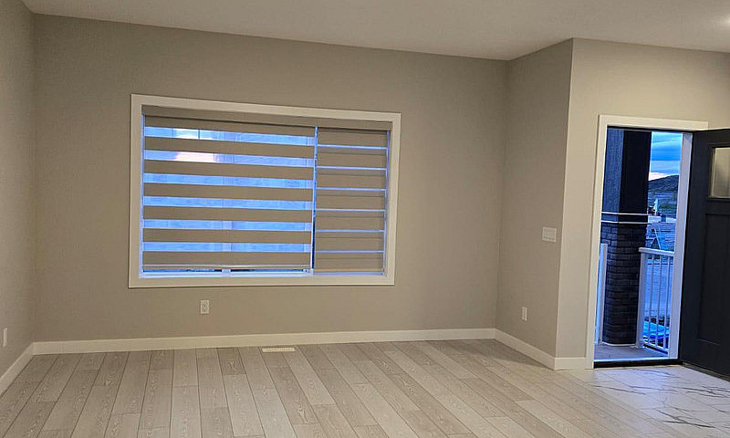3 Bedroom 2.5 Duplex...