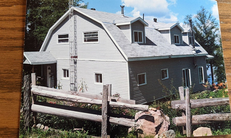 Beautiful Home For S...