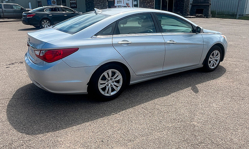 2013 Hyundai Sonata ...