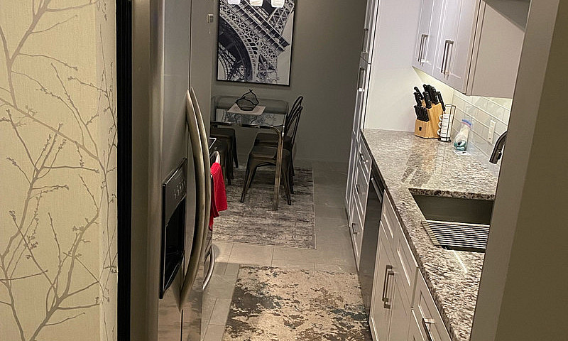 Renovated 2 Bedroom ...