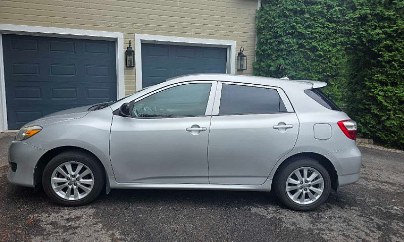 Toyota Matrix  2009...