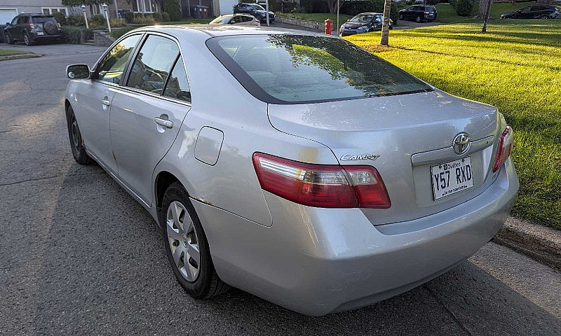 Toyota Camry Le 2007...