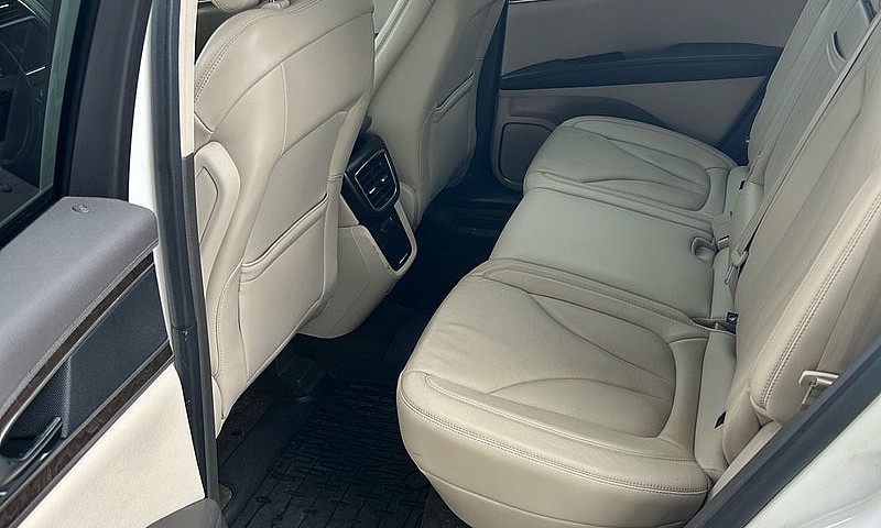 Ford Lincoln Mkx...
