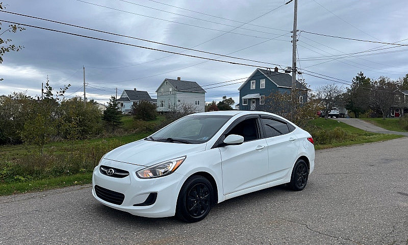 2016 Hyundai Accent ...
