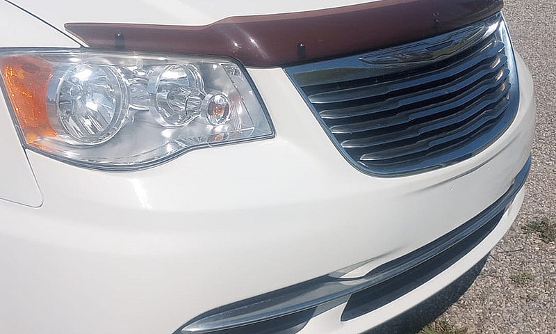 2013 Chrysler Town A...