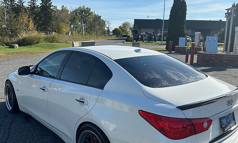 2016 Infiniti Q50...