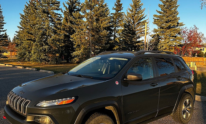 2016 Jeep Cherokee T...