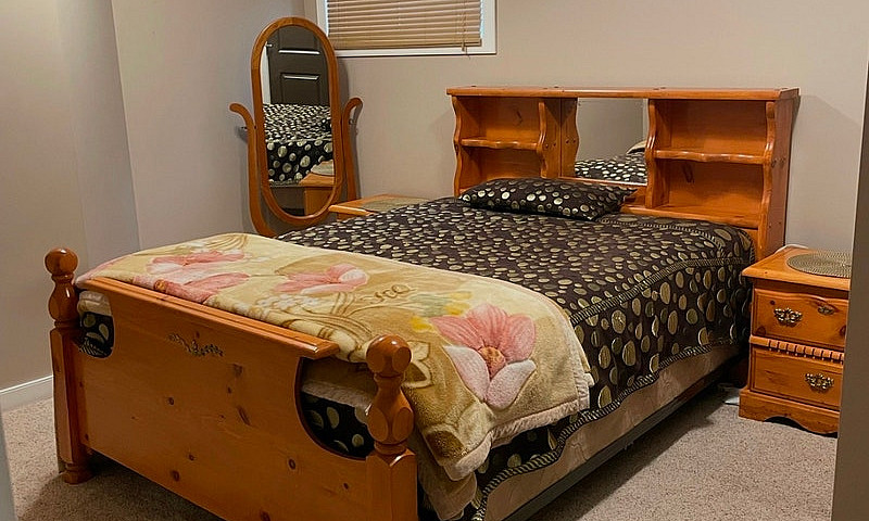 2 Bedroom Basement F...