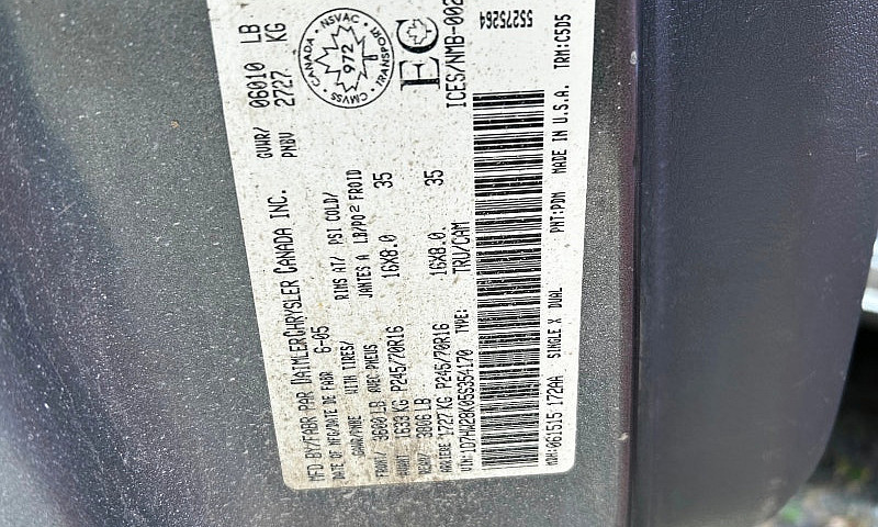 2005 Dodge Dakota...