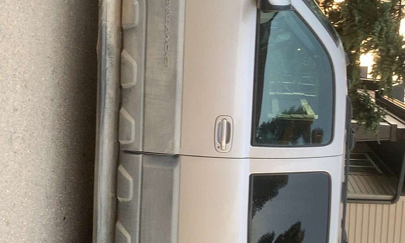 2004 Chevy Avalanche...