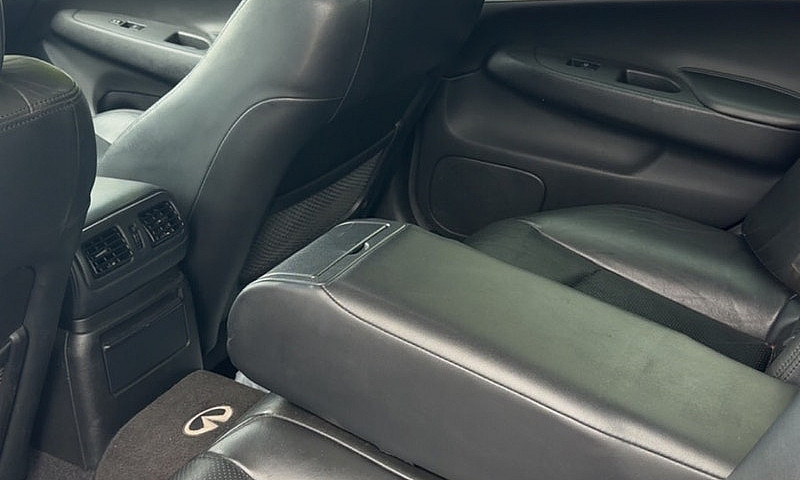 Infiniti G37X...