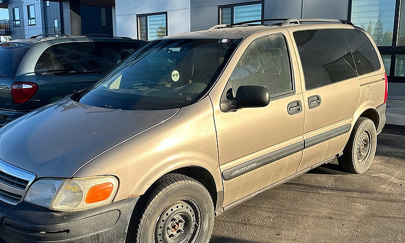 2003 Chevrolet Ventu...