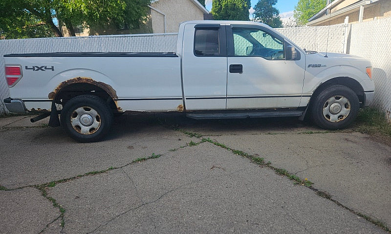 2009 Ford F-150...