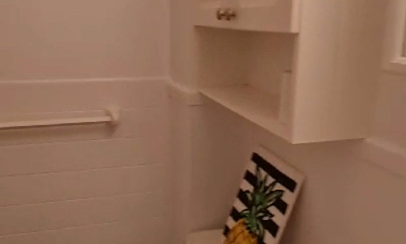 2 Bedroom 1 Bath Apa...