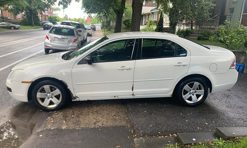 Ford Fusion 2009...