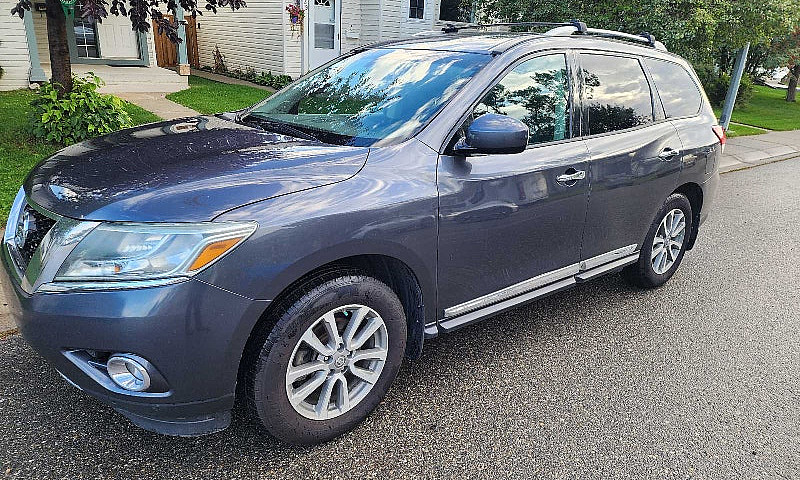 2013 Nissan Pathfind...