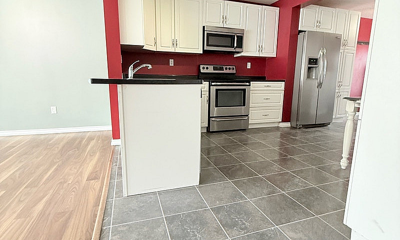 House For Sale 412 G...