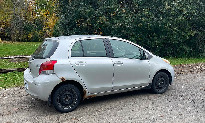 2009 Toyota Yaris...