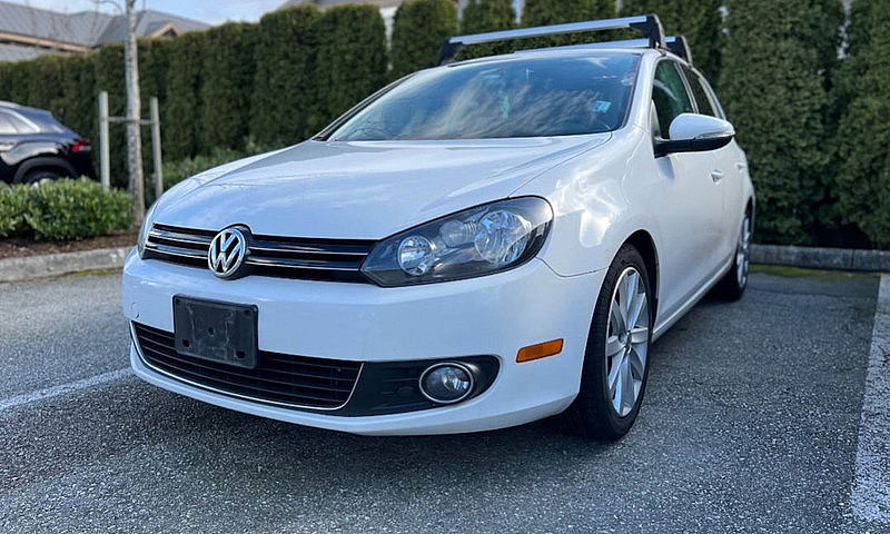 2012 Volkswagen Golf...