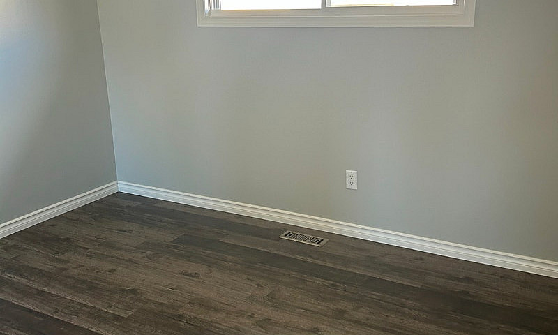 3 Bedroom Plus Den 2...