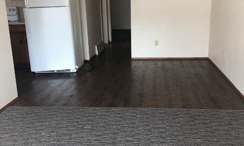Clean, Spacious Dupl...