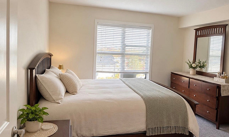 2 Bed 2 Bath Condo F...