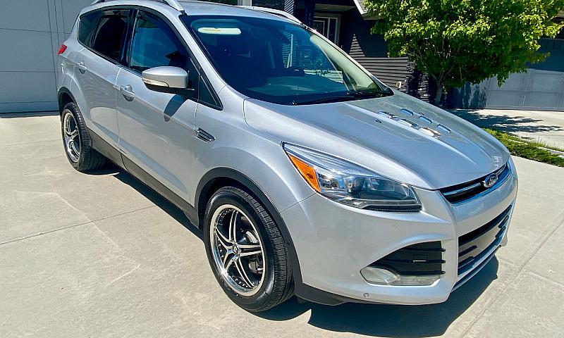 2014 Ford Escape Tit...
