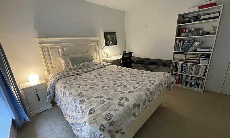-Ubc Townhouse For R...
